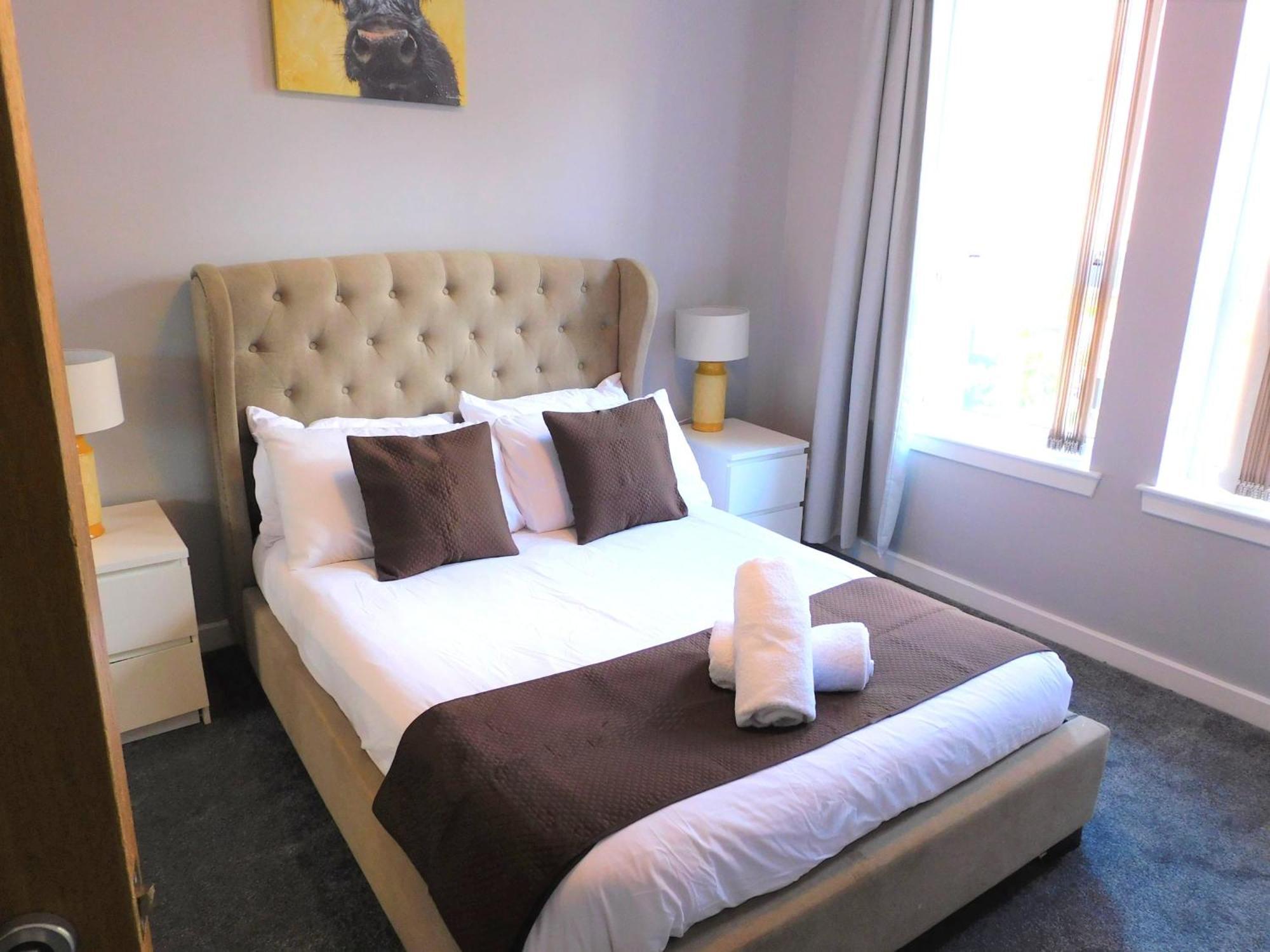 City Centre 2 Bedroom Apt, Close To M8 & Tourist Attractions Glasgow Esterno foto